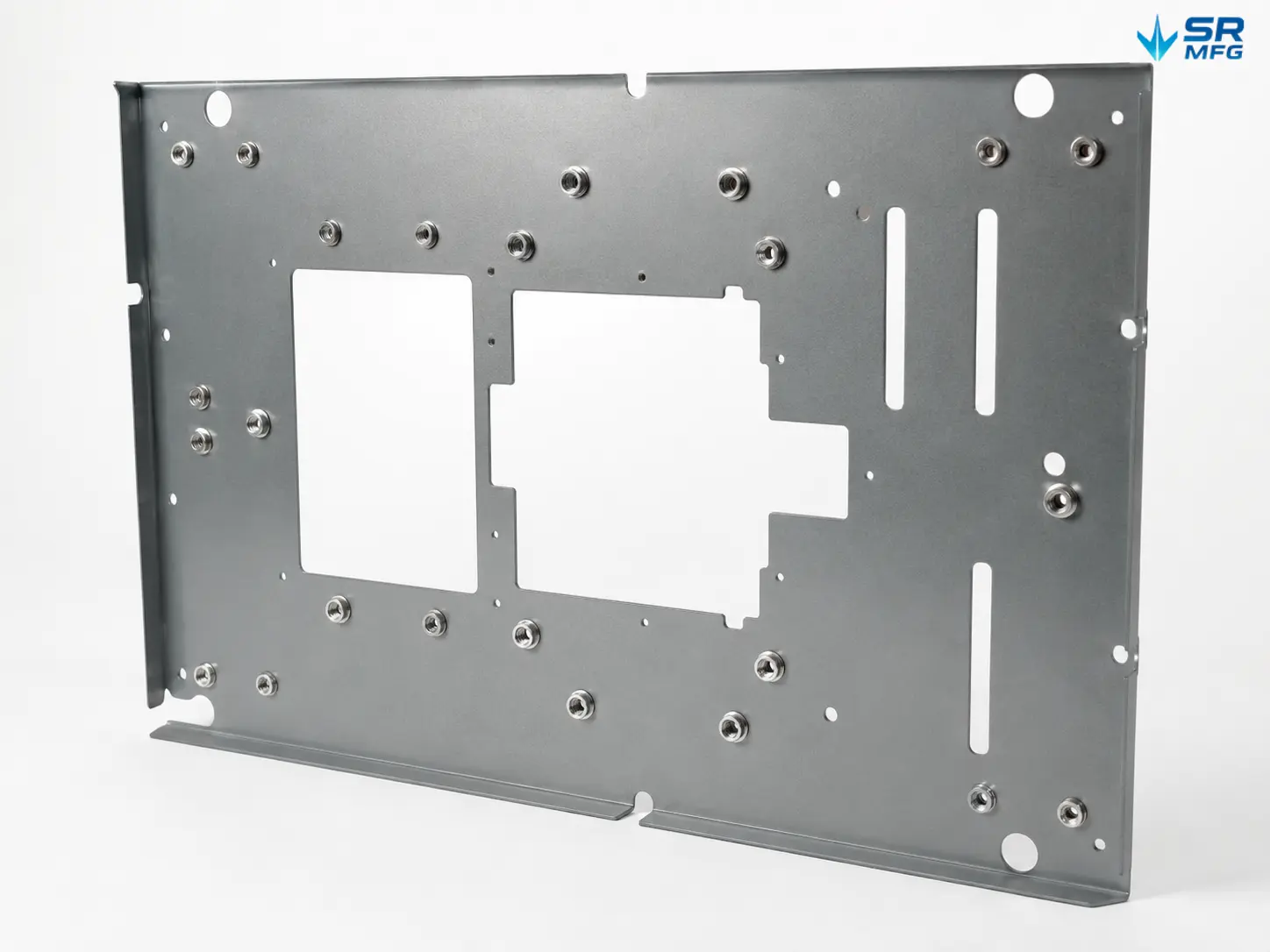 Custom Sheet Metal Parts with PEM Nuts - 画像 3